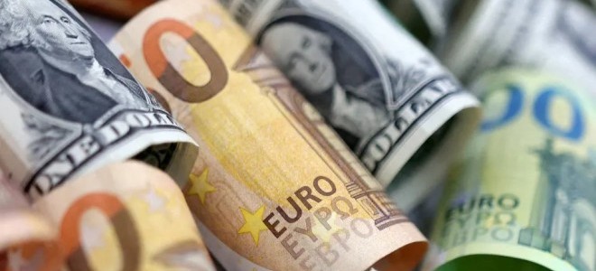 Dolar ve euroda günün ilk rakamları