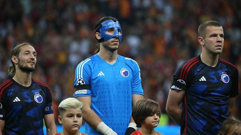 Galatasaraylı Teteden Kopenhag kalecisi Kamil Grabaraya sert cevap