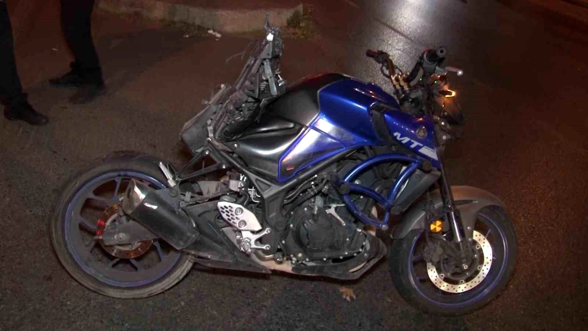 Kartal’da Motosiklet Kazası: Sürücü Ağır Yaralandı