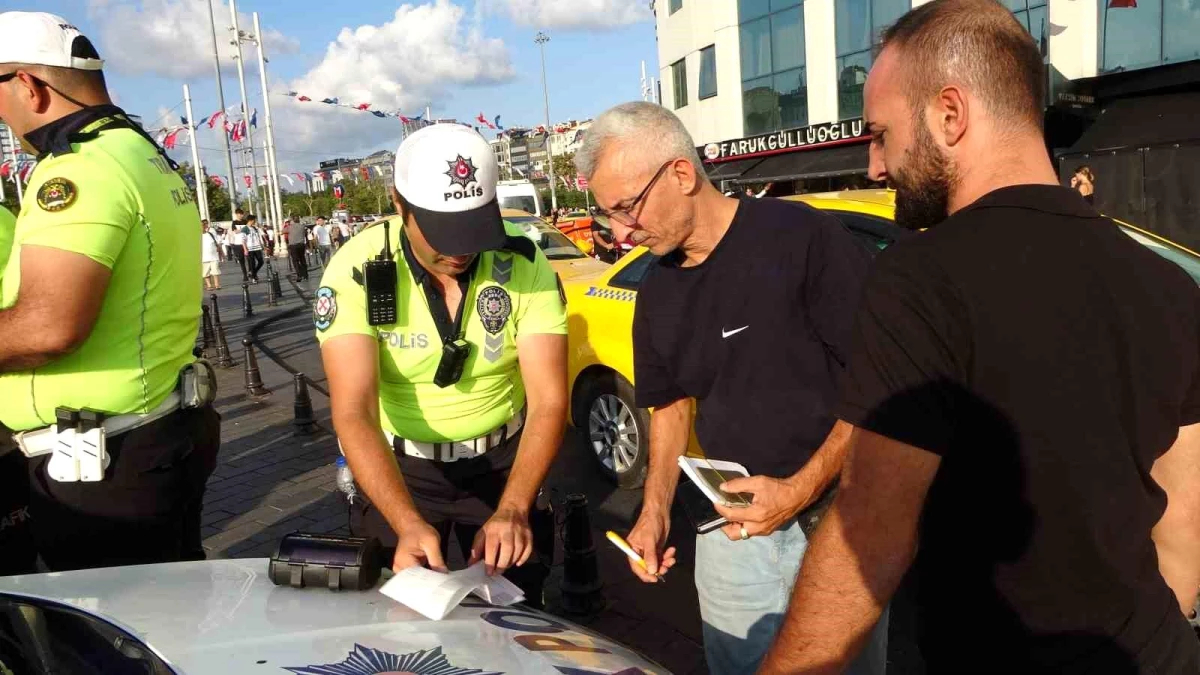 Taksim’de Ticari Taksi Denetimi