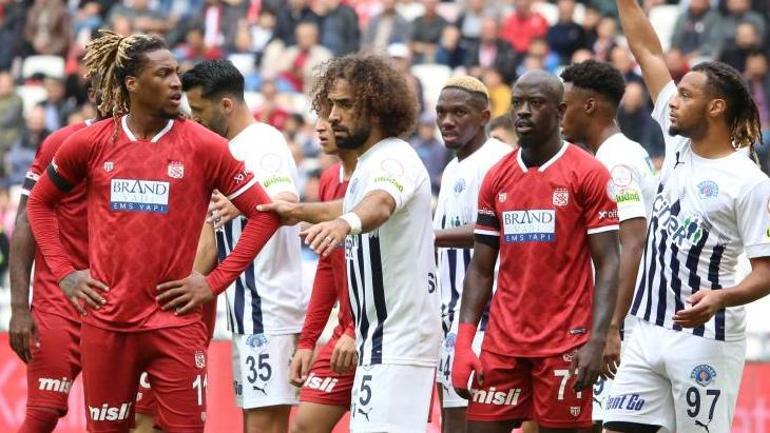 (ÖZET) Sivasspor-Kasımpaşa maç sonucu: 0-1 | Kasımpaşa deplasmanda 3 puanı kaptı