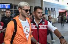 Galatasaray, Antalya'da coşkuyla karşılandı