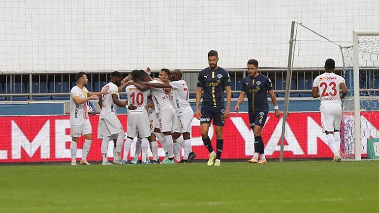 (ÖZET) Kasımpaşa - Kayserispor maç sonucu: 3-4 | Gol düellosunu kazanan Kayserispor