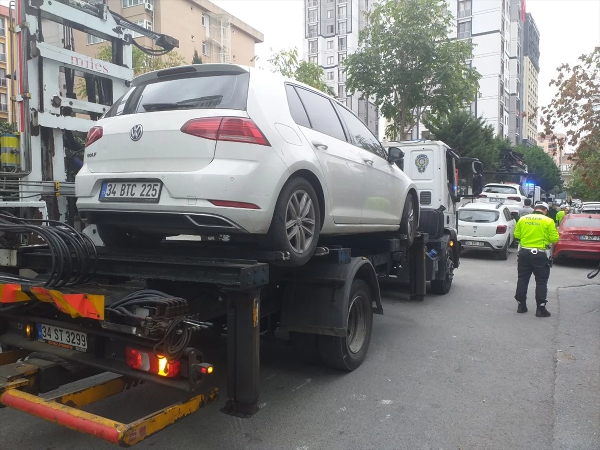 İstanbul merkezli operasyonda gözaltına alınan 17 şüphelinin işlemleri sürüyor