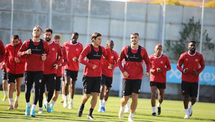 Sivasspor, Adana Demirspor maçını bekliyor