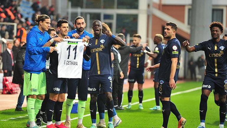 ÖZET | Kasımpaşa - Çaykur Rizespor maç sonucu: 2-2 | 4 gollü maçı kazanan çıkmadı