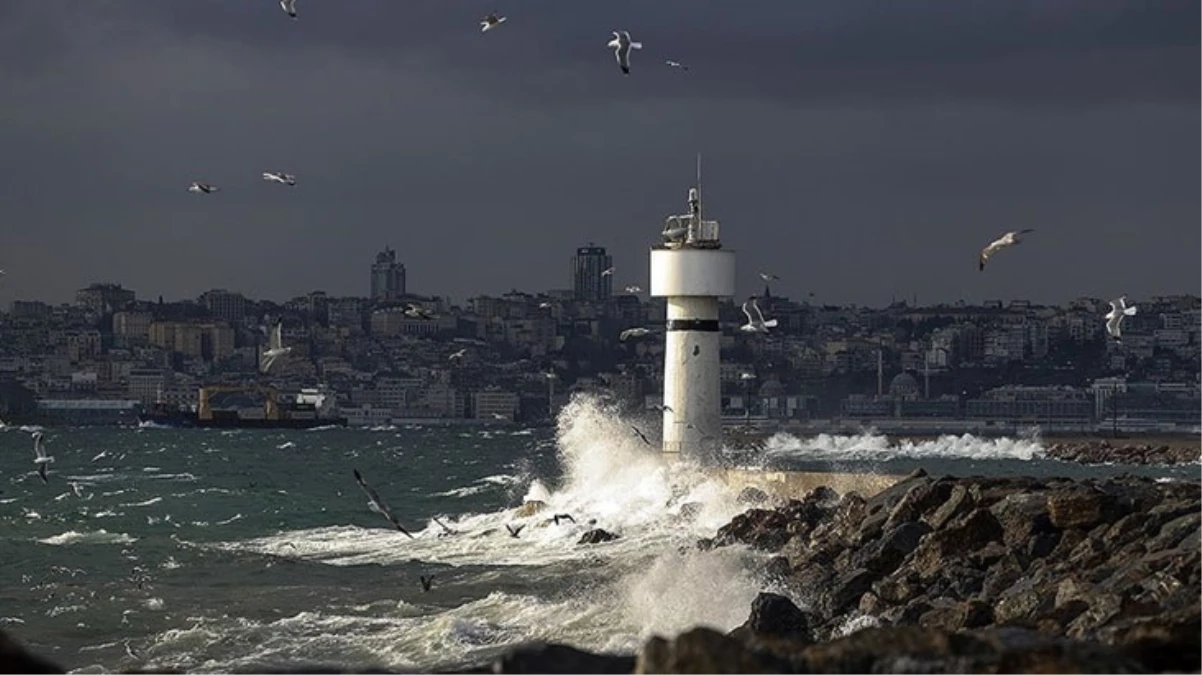 AKOM’dan İstanbul için fırtına uyarısı