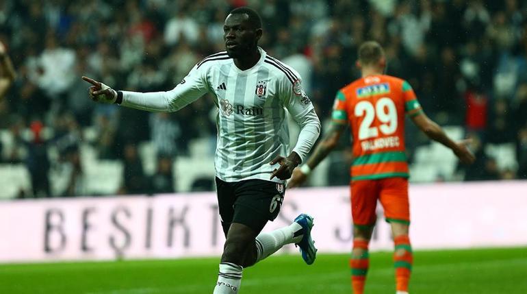 Beşiktaş, Dolmabahçede ilk kez Alanyaspora kaybetti Taraftardan isyan...