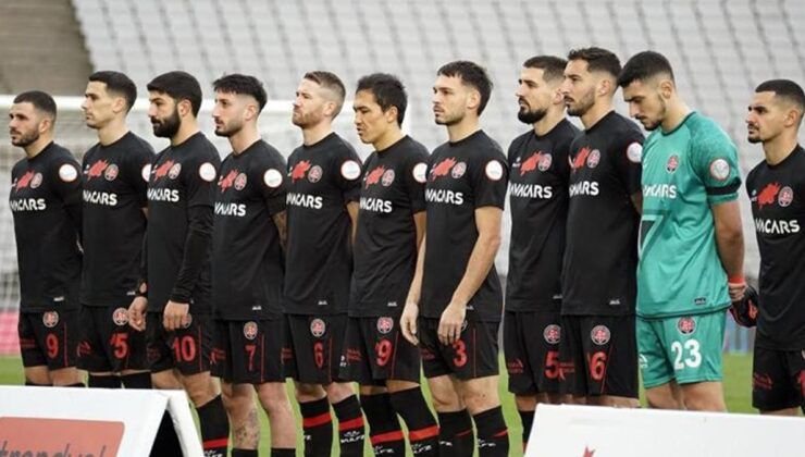 Fatih Karagümrük, Süper Lig'de savunmasıyla dikkat çekiyor