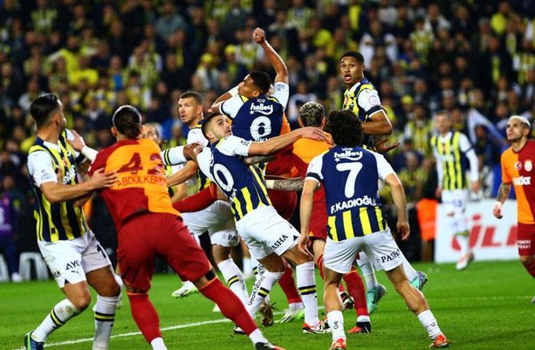 Fenerbahçe Galatasaray maçı (CANLI)