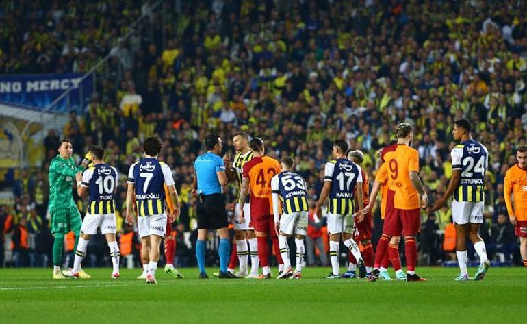 Fenerbahçe Galatasaray maçı (CANLI)