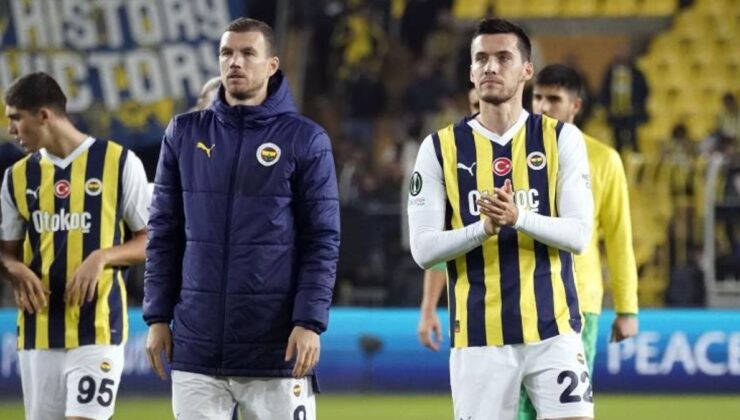 Fenerbahçe'de Umut Nayir'a büyük destek! Tribünler bizzat çağırdı