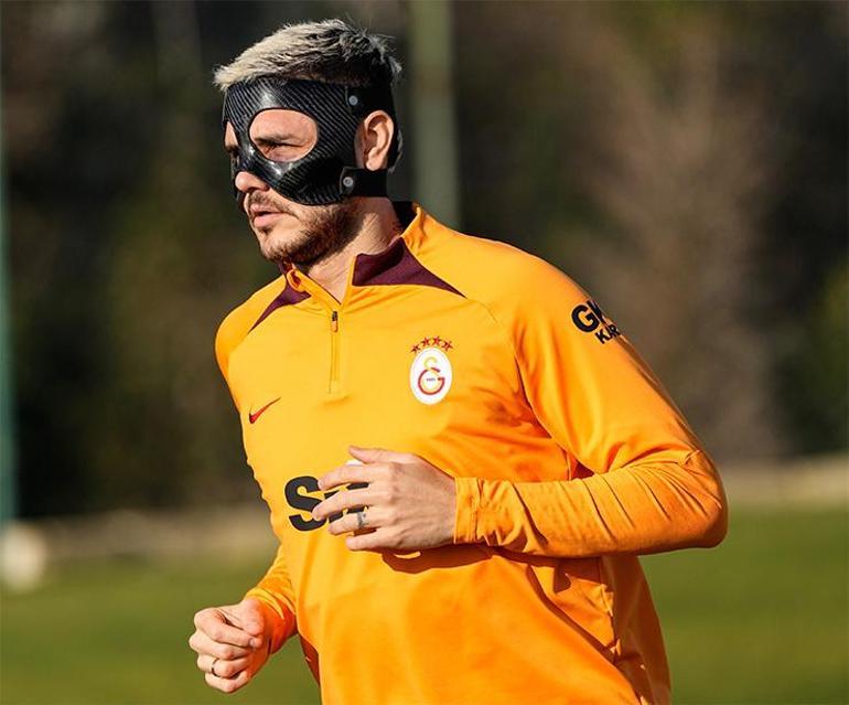 Galatasarayda son dakika | Ziyech Fenerbahçe maçı kadrosuna yok