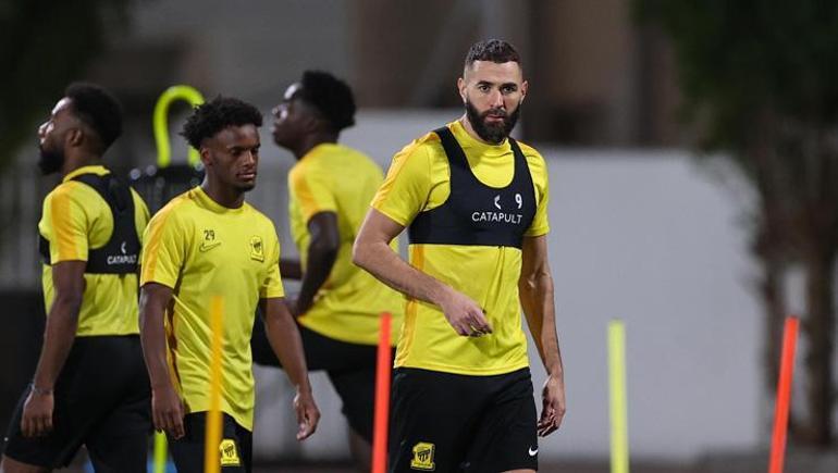 Karim Benzema skandalı: Sosyal medya hesaplarını kapattı Suudi Arabistanı terk etti