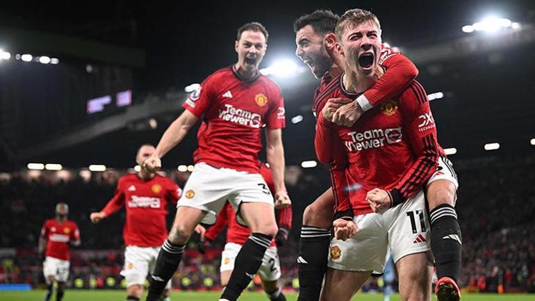Manchester Uniteddan inanılmaz geri dönüş Aston Villa yıkıldı
