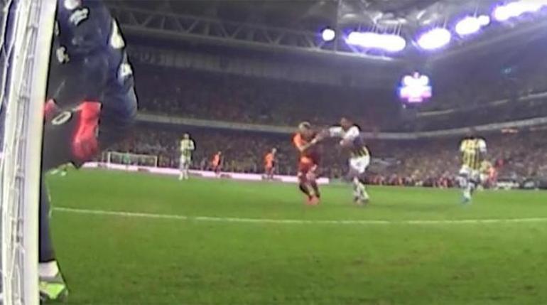 Mauro Icardinin başına gelmeyen kalmadı İşte o anlar...