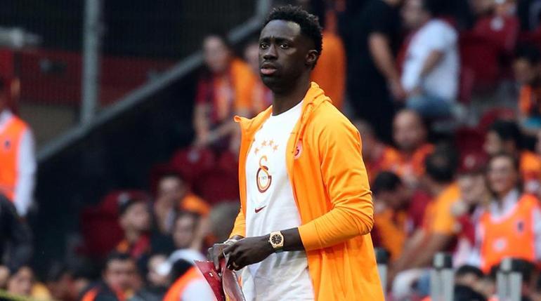 Rekabete Galatasaray damgası Finallerdeki üstünlüğü dikkat çekiyor...