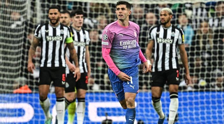 Şampiyonlar Ligi F Grubunda son maçlar nefes kesti Son 16 bileti PSGnin oldu...