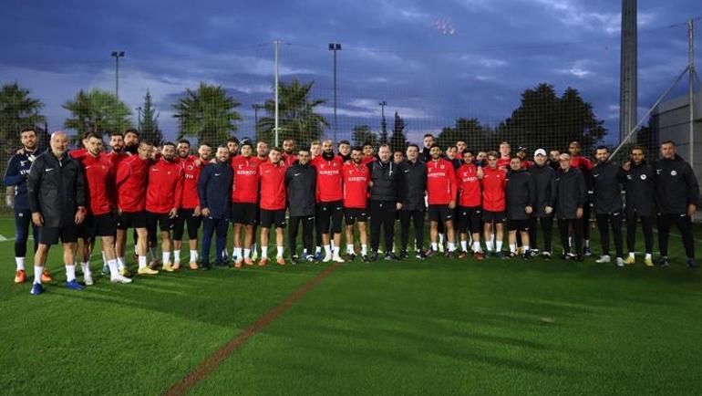 Antalyaspor’da Sergen Yalçın sahaya indi