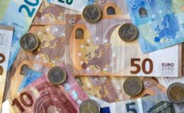 Euro, dolar karşısında son 4 ayın en yüksek seviyesinde