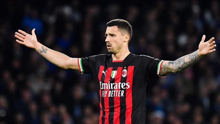 Fenerbahçe Rade Krunic transferini tamamladı İşte anlaşmanın detayları