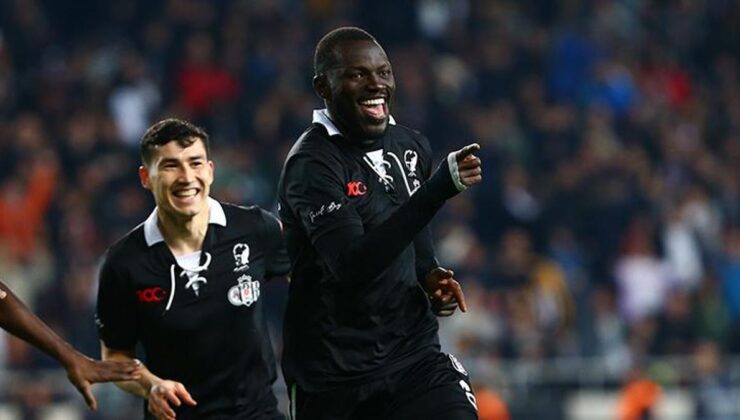 Omar Colley, Hakim Ziyech’i solladı!