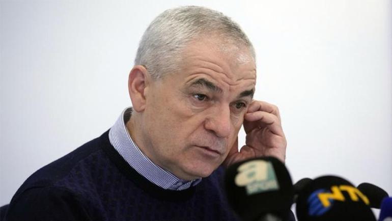 Rıza Çalımbaydan dikkat çeken sözler Sabredilse bizden bir Fatih Terim çıkar