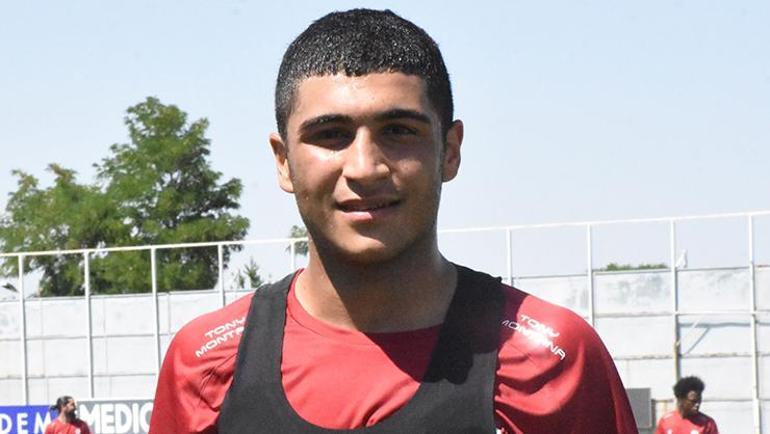 Sivassporlu Yunus Emre, Premier Lige gidiyor Resmi teklif geldi