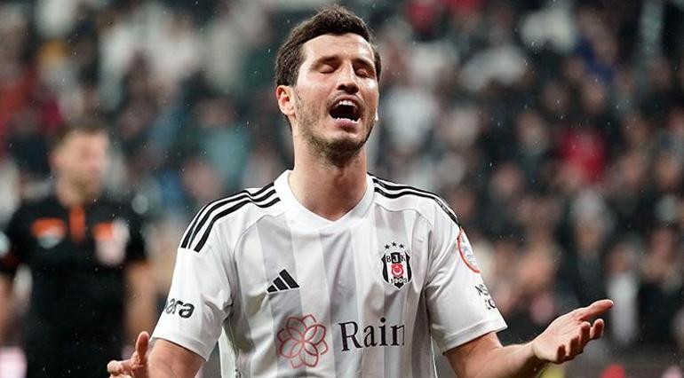 Beşiktaşta ayrılık | Santos biletini kesti Yeni takımını açıkladılar