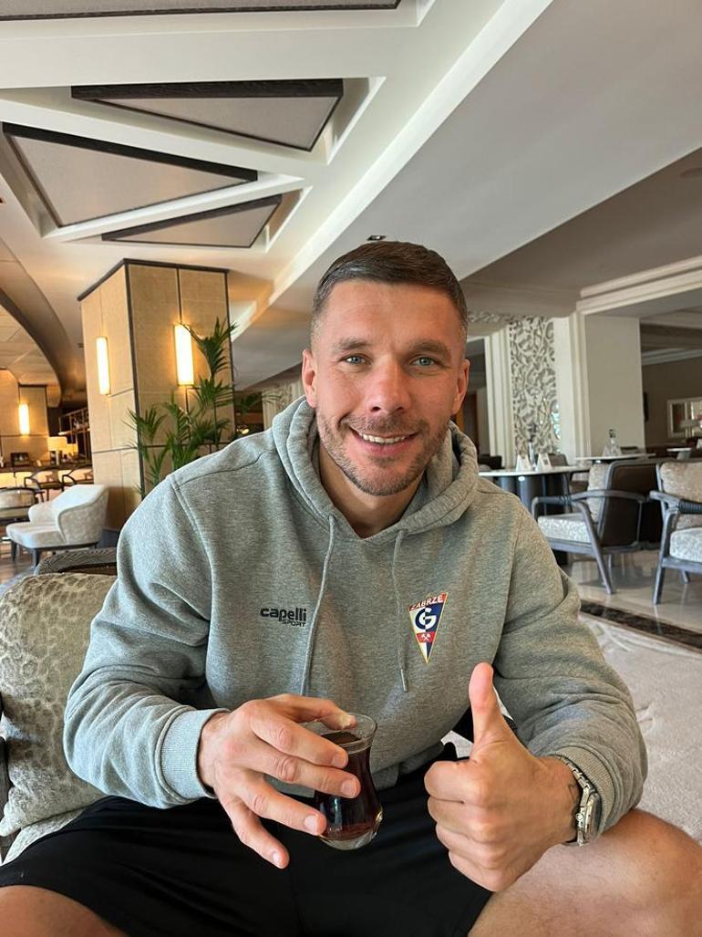 Lukas Podolski, FANATİKe konuştu: Süper Lig için şampiyonluk kehaneti Fenerbahçe, Galatasaray, Mauro Icardi, Kerem Aktürkoğlu, Arda Güler...