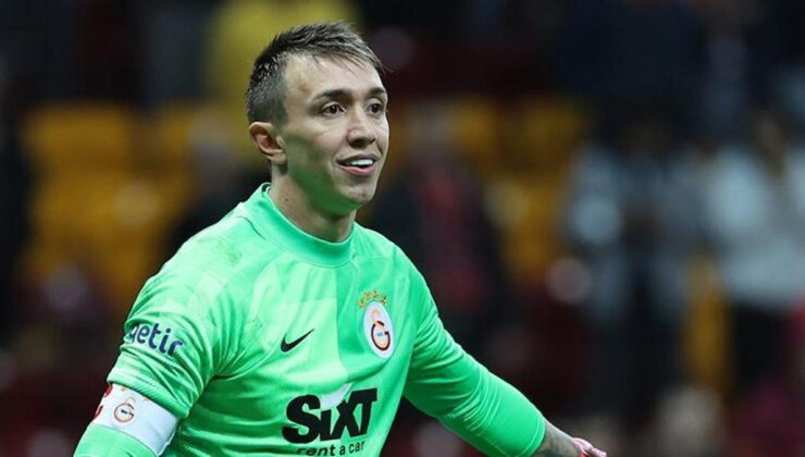 Muslera Avrupa'ya damga vurdu! En iyi ilk üçte