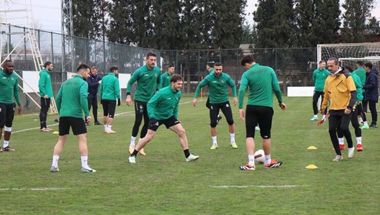 Sakaryaspor'un tek hedefi 3 puan