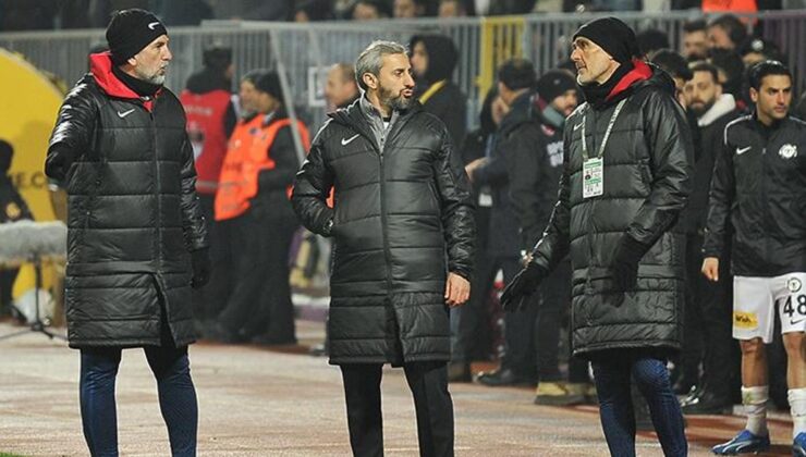 Çorum FK'da Serkan Özbalta: 'Play-off hattının güçlü adayıyız'