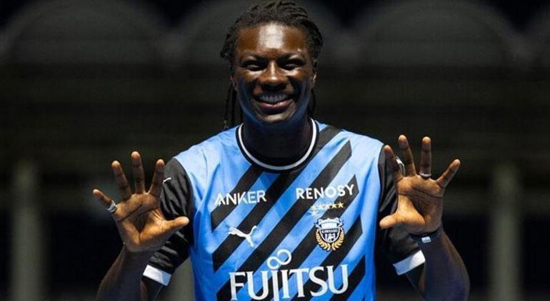 Bafetimbi Gomisten emeklilik açıklaması Kariyerimi şık bir şekilde bitirmek istedim