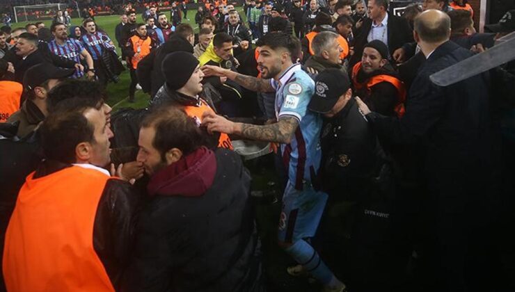 Eren Elmalı, Fenerbahçeli futbolculara siper oldu! Büyük alkış topladı