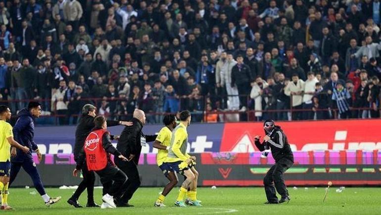 Fenerbahçede Djikudan Trabzonspor maçı sonrası bomba açıklamalar Süper Ligden çekilme konusunda...