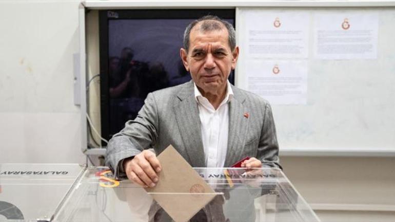 Galatasarayda Dursun Özbekin rakibi yok