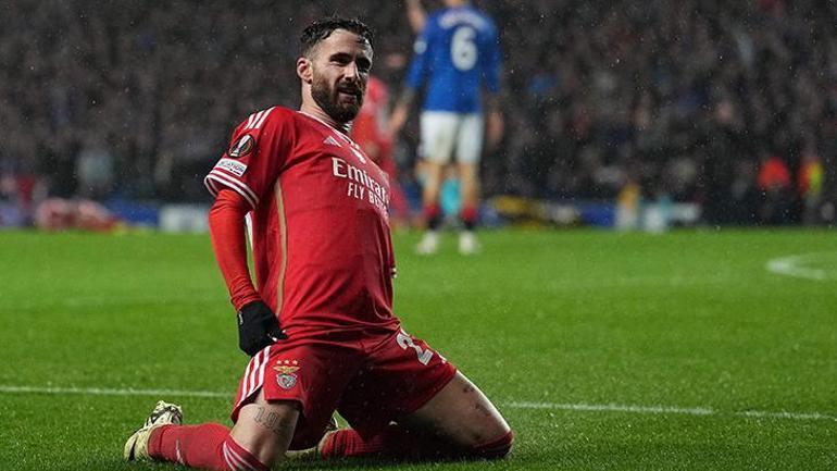 Galatasarayda Okan Buruktan çarpıcı açıklamalar Yurt dışı hedefi, Rafa Silva, Köhn, Mertens ve şampiyonluk sözleri