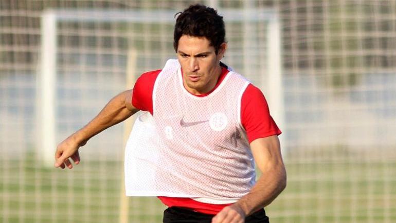 Süper Lig ekibine şok: FIFAdan süresiz transfer yasağı