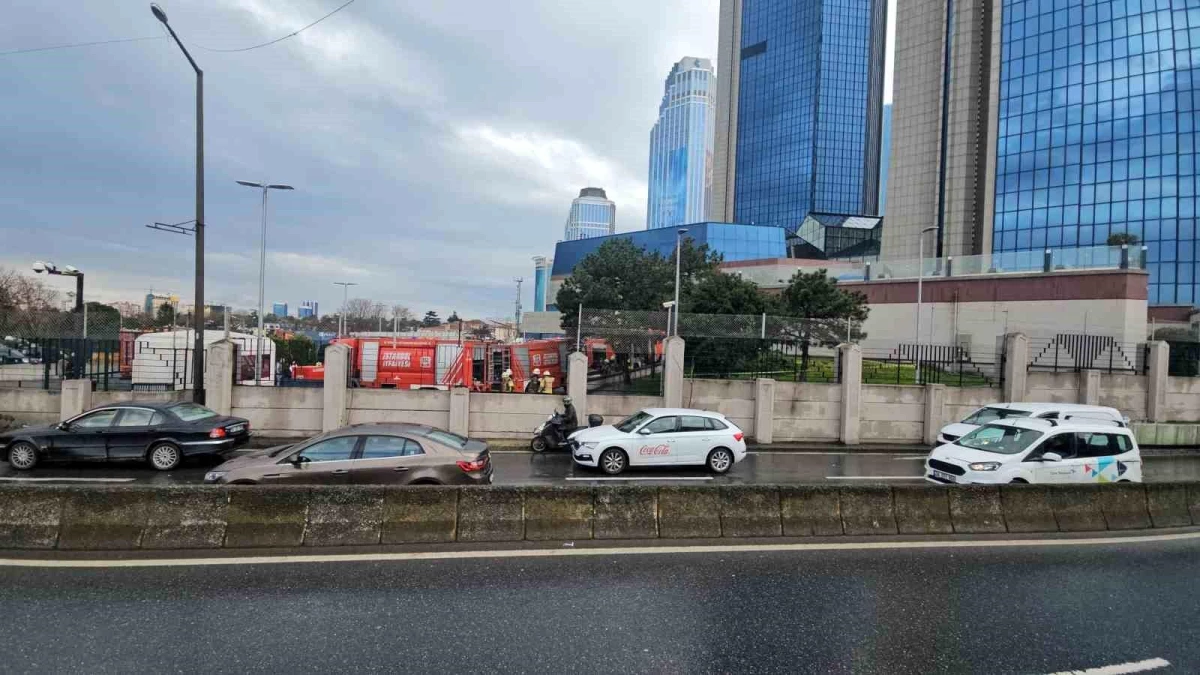 Sabancı Center’ın garajında çıkan yangın paniğe neden oldu