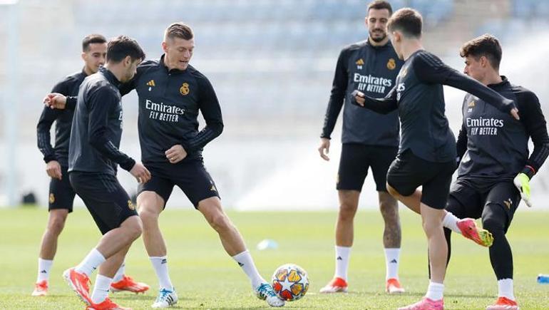 Carlo Ancelotti antrenmanı durdurarak Modric ve Ardayı işareti etti: Bunların yüzünden...