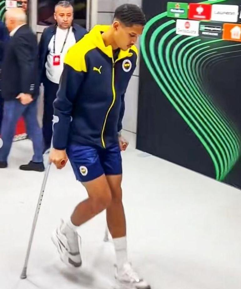 Fenerbahçeye kötü haber: Jayden Oosterwolde sezonu kapattı