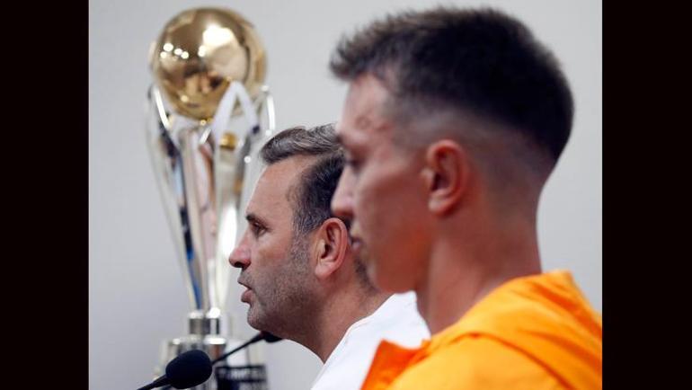 Galatasaray Teknik Direktörü Okan Buruk: Yarın ne olacak bilmiyoruz Ne gerekiyorsa oynamaya hazırız