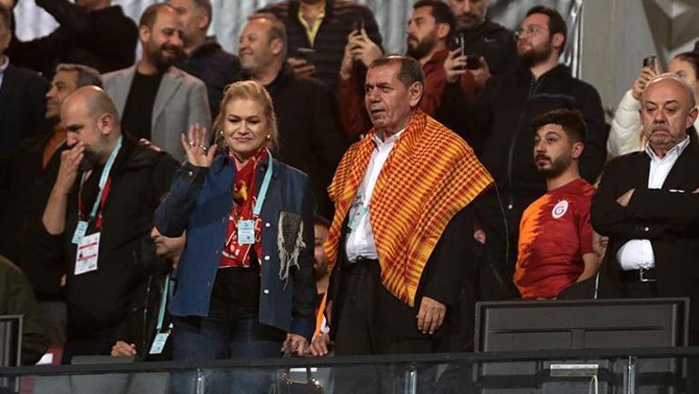 Galatasarayda Dursun Özbekten tepki Saçmasapan bir durumla karşılaştık