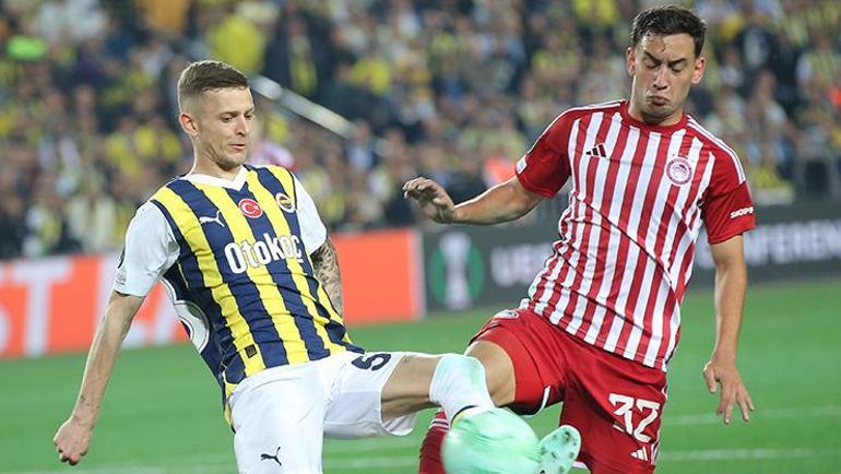 İngiliz devleri Fenerbahçenin yıldızlarını gözüne kestirdi Transfer için düğmeye bastılar