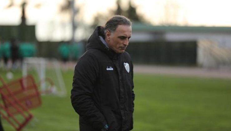 Kocaelispor'da Mustafa Gürsel'den hakem eleştirisi! 'Oyunun ağırlığını kaldıramadı'