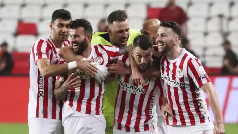 Son dakika haberi Süper Lig ekibine büyük şok Sözleşmesini feshetti