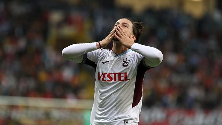 Trabzonsporda Enis Destan Fırtınası Süper Lig kariyerinde bir ilk...