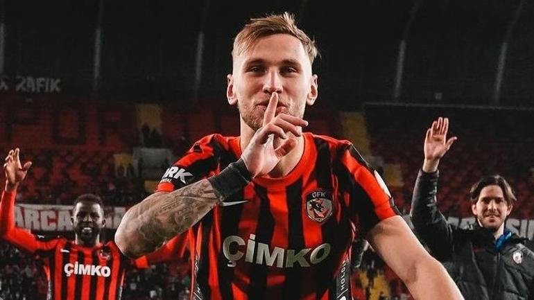 Trabzonspordan Süper Ligin yıldızına transfer kancası Listede eski Beşiktaşlı da var...