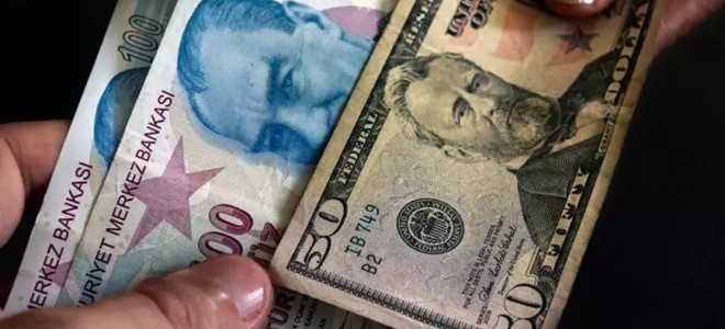Dolar 33 lirayı test etti: Piyasalar iki yeni karara odaklandı